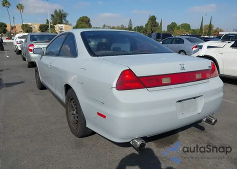 2001 Honda Accord 3.0 Lx from USA, damaged, VIN 1HGCG224X1A035582